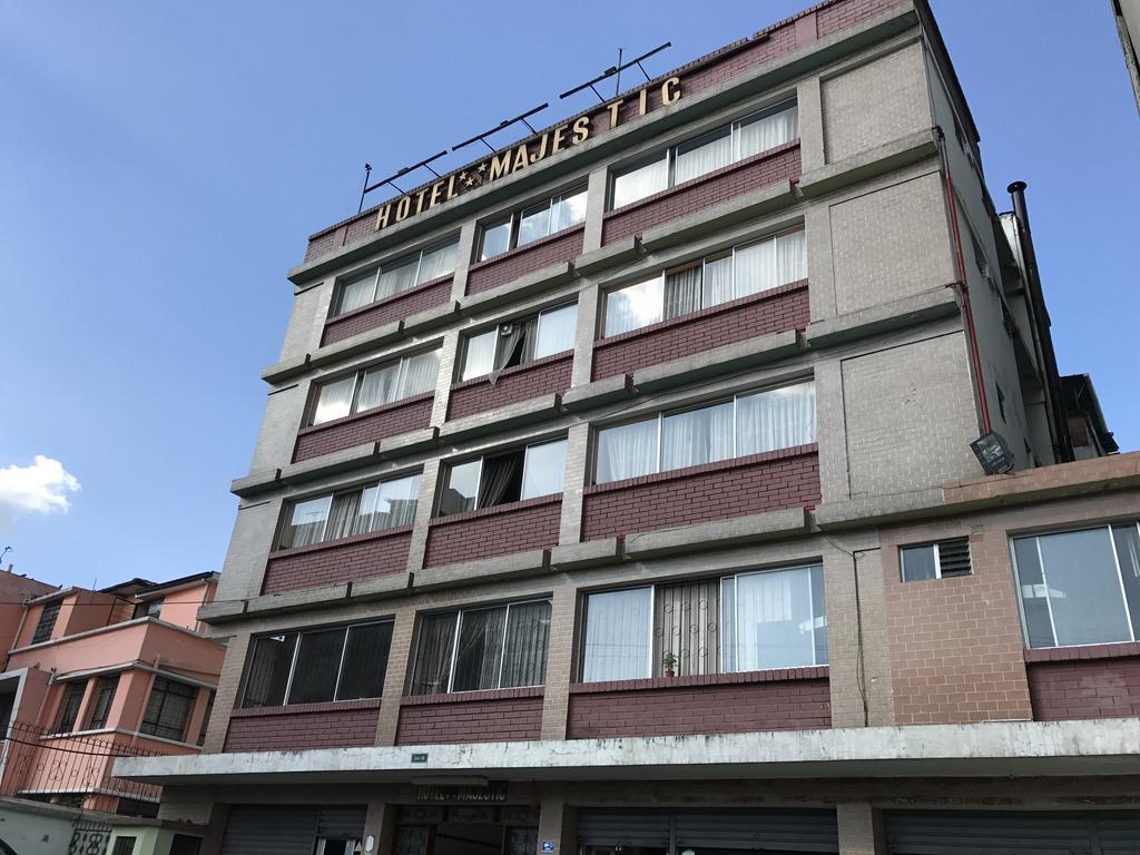 Hotel Majestic Κίτο Εξωτερικό φωτογραφία