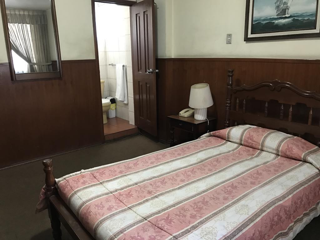 Hotel Majestic Κίτο Εξωτερικό φωτογραφία